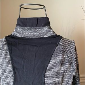 Lululemon race your pace half zip